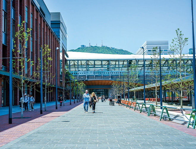 長崎駅から徒歩5分という、最高のアクセス環境