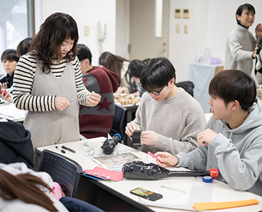 短期大学へ同時入学！保育士・幼稚園教諭を目指す。