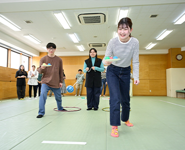 校外授業やボランティアも実施！